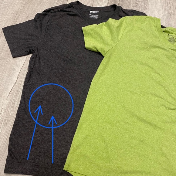 Arizona Jean Co. V-Neck T-Shirts - Size Large - Picture 3 of 3